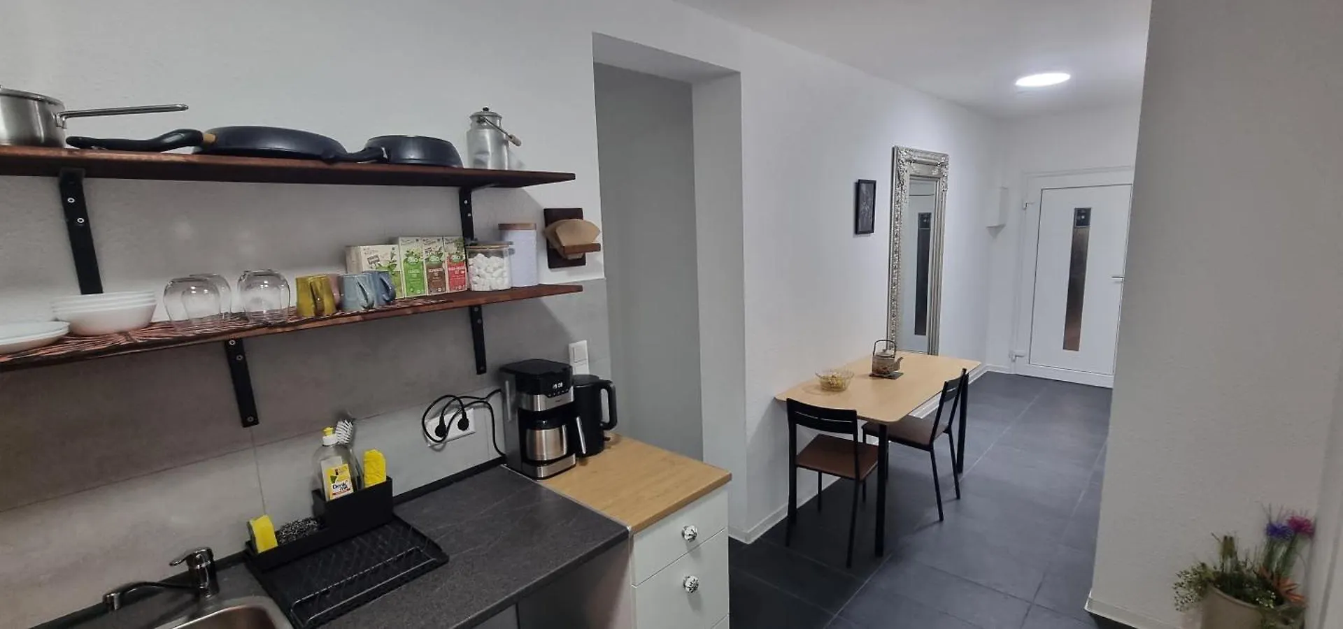 Home Apartment In The Heart Of Ανόβερο 0*,  Γερμανία